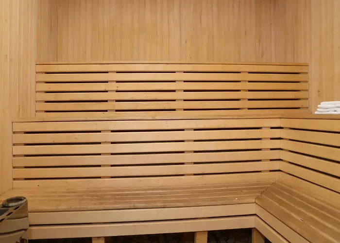 тетяна 布克维