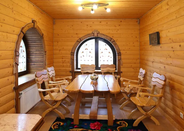 тетяна 木屋 *